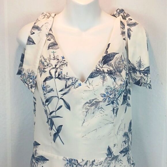 Alex Marie navy/ blue botanical print sleeveless cropped jumpsuit size 8 - Picture 5 of 14